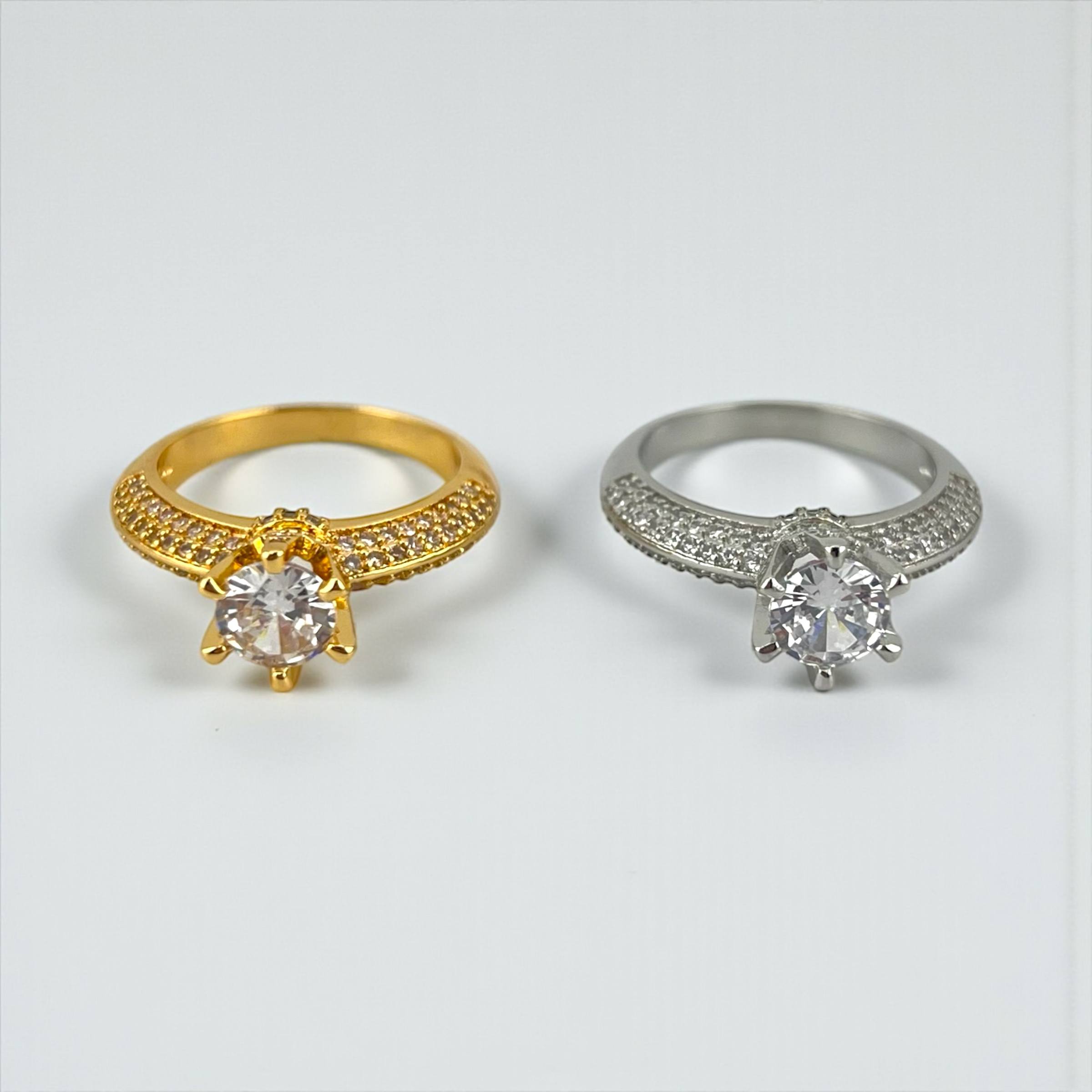 طقم خواتم الزفاف – كريستال راديانس 💍