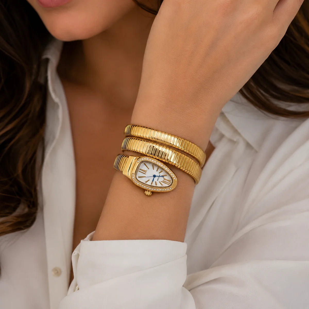 ساعة بولغاري الذهبية الملفوفة ⌚✨