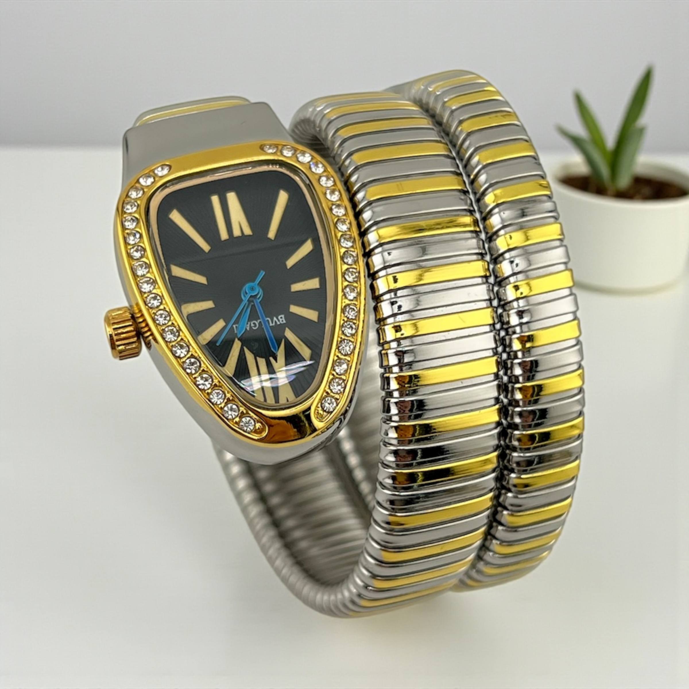 ساعة BVULGARI - إصداران بلونين ⌚✨