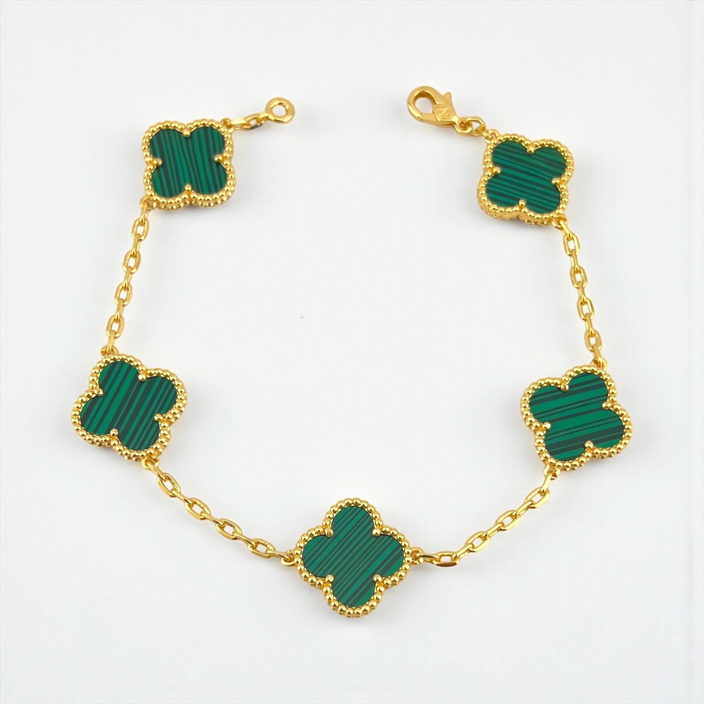 سوار سيدا في آي بي كلوفر فان كليف إليجانس 