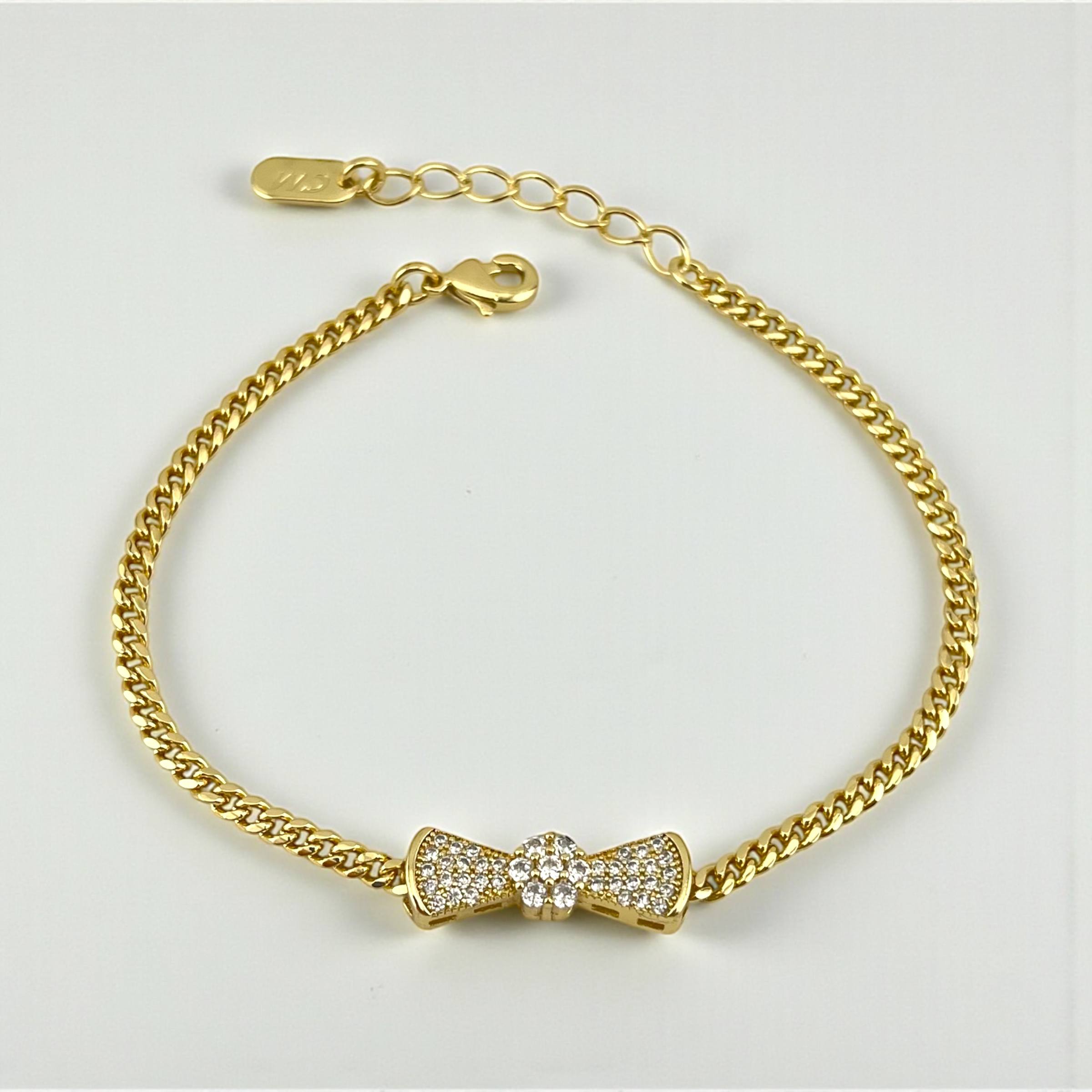 سوار كريستال فيونكة ذهبي 🎀 