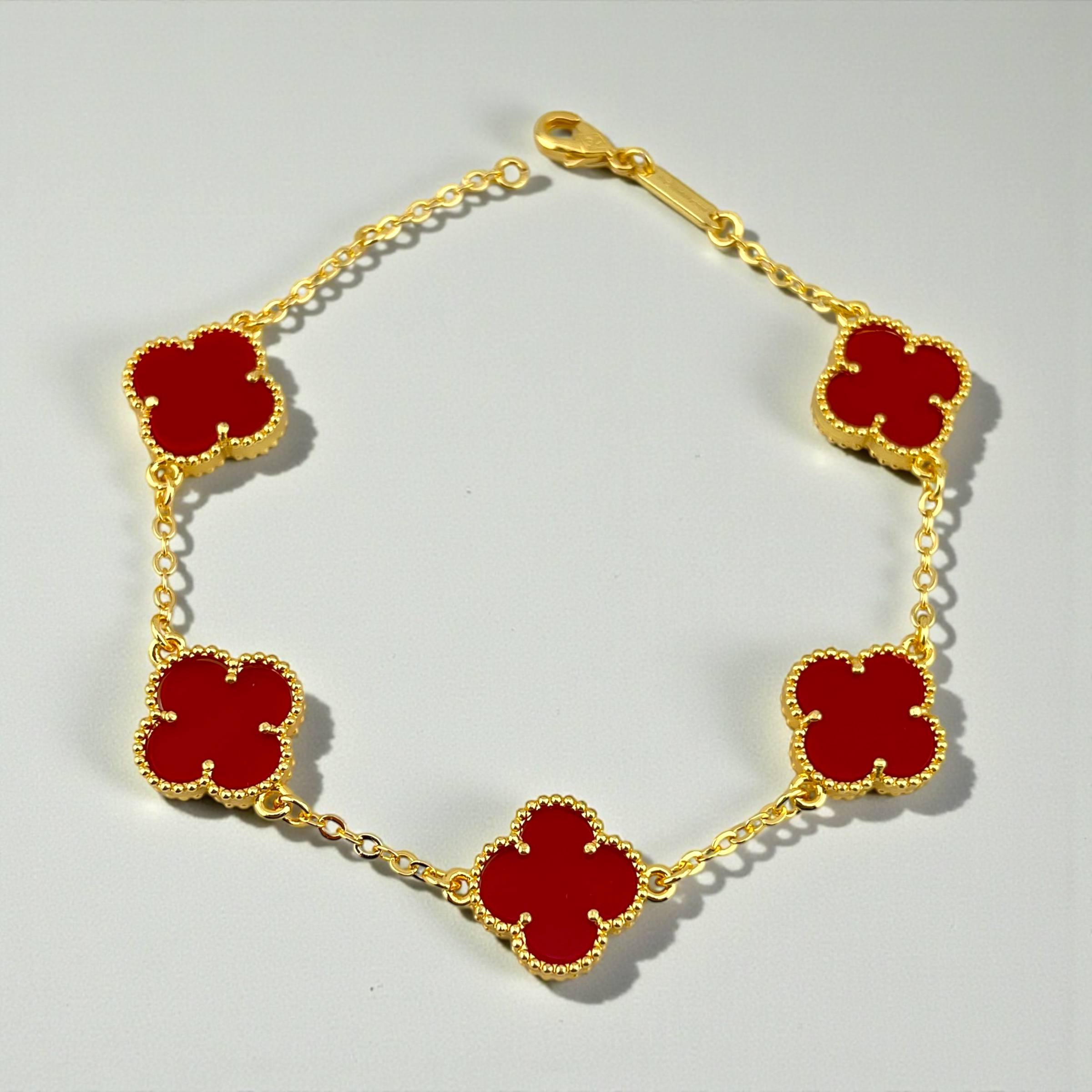 سوار سيدا فانكليف - أناقة بكل ألوانها 